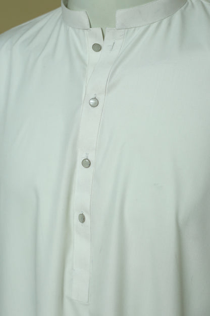 Off White Boski Kurta Pajama by Mawaahib – Soft boski finish, plain premium fabric